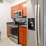 Brickell Getaway Wviews