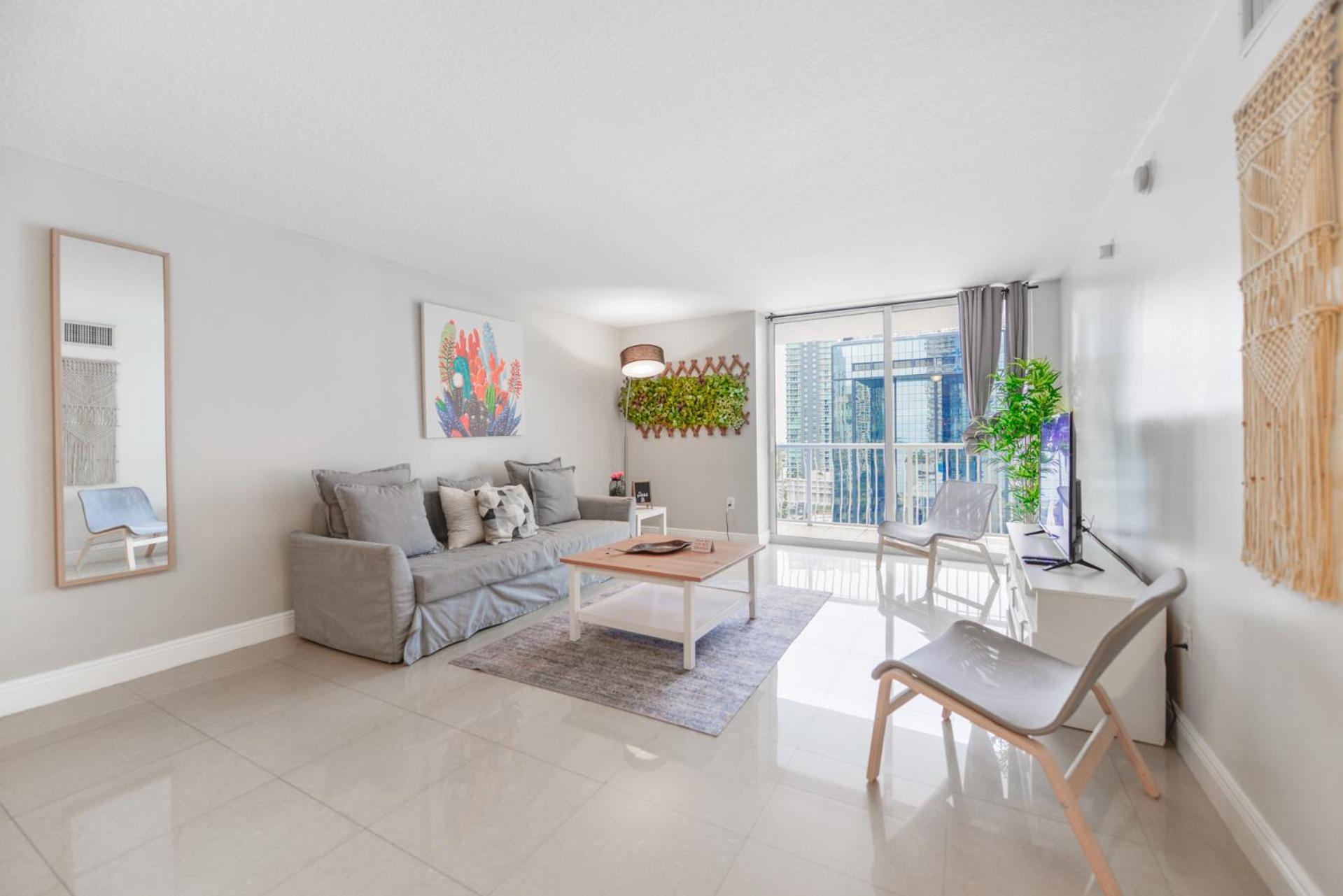 Brickell Getaway Wviews Miami